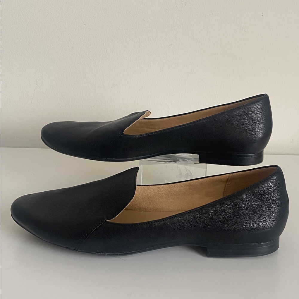 Naturalizer Black Leather Loafers - Picture 2 of 14
